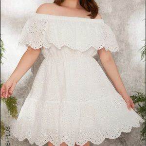 White off the shoulder plus size dress
